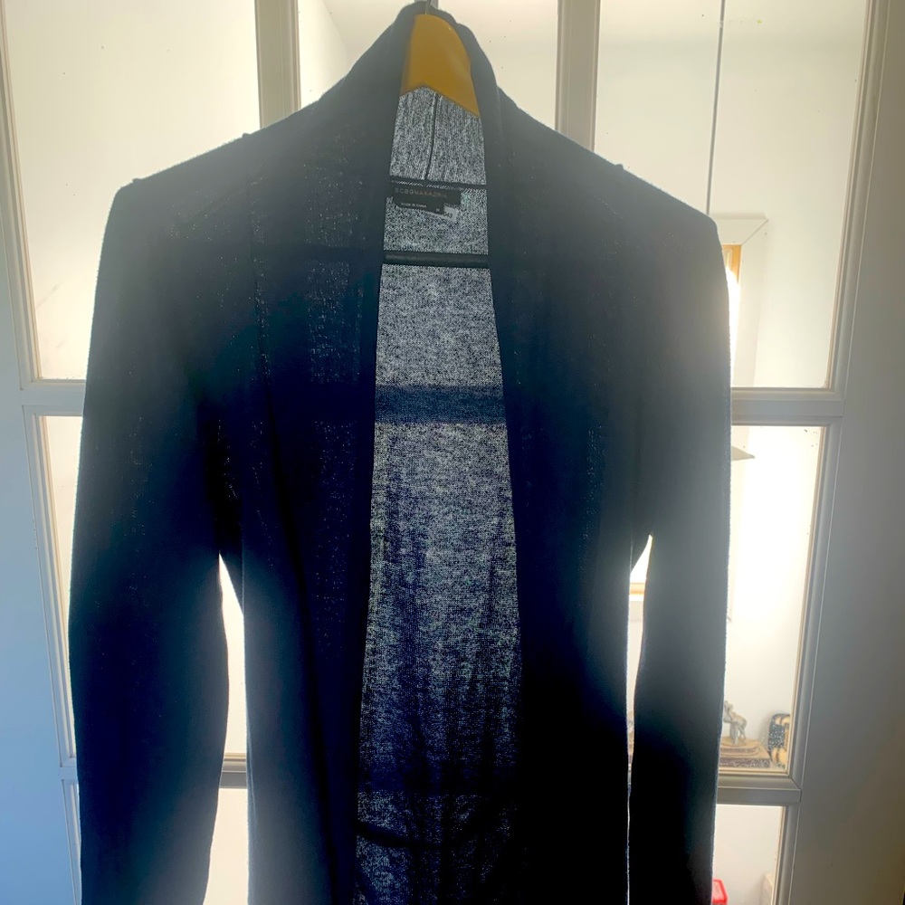 BCBG ladies sweater  A8